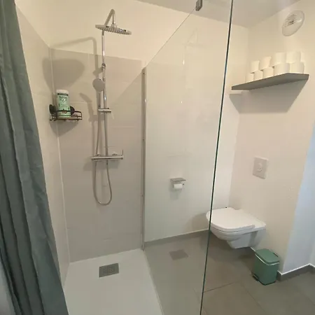 Charming One-bedroom Apartment *